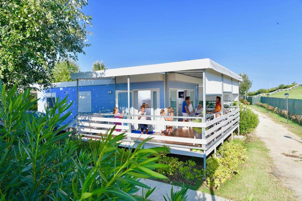 Barricata Holiday Village - 行政三卧室移动房屋