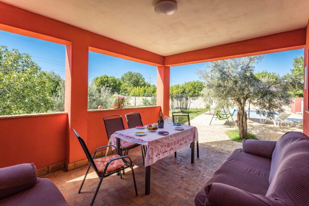 Posezení v ubytování Holiday Home Pina