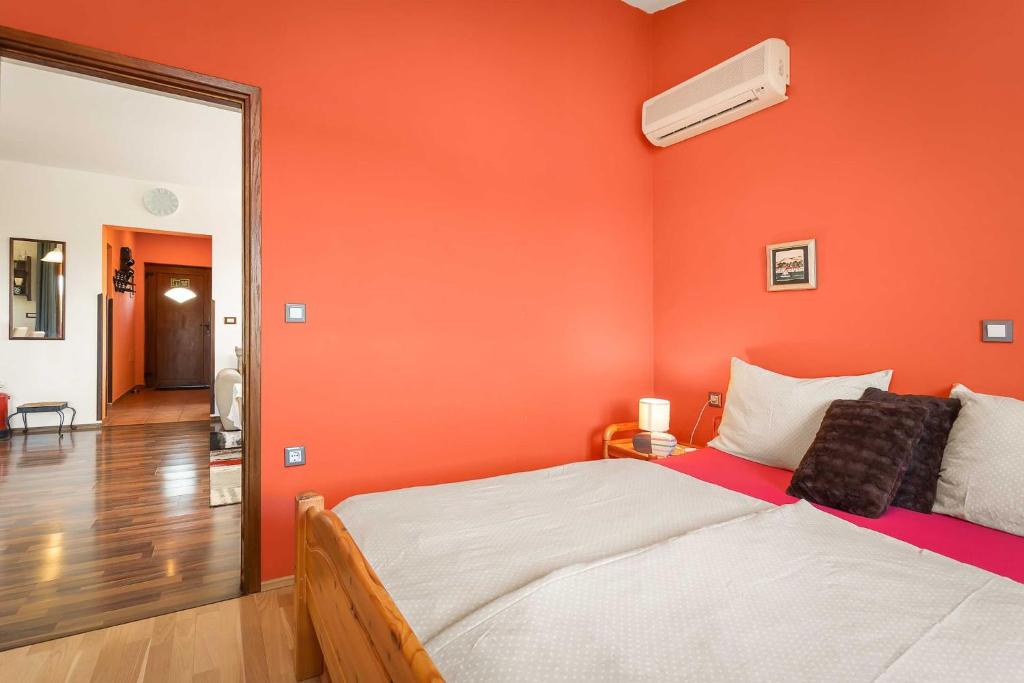 Postel nebo postele na pokoji v ubytování Holiday Home Pina