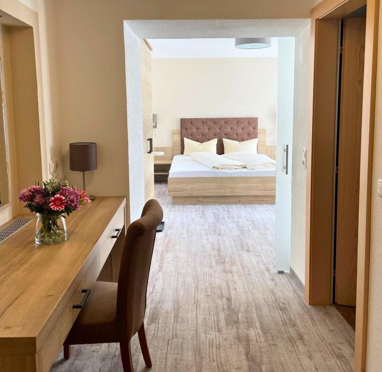 Postel nebo postele na pokoji v ubytování Gästehaus Wöberlerhof