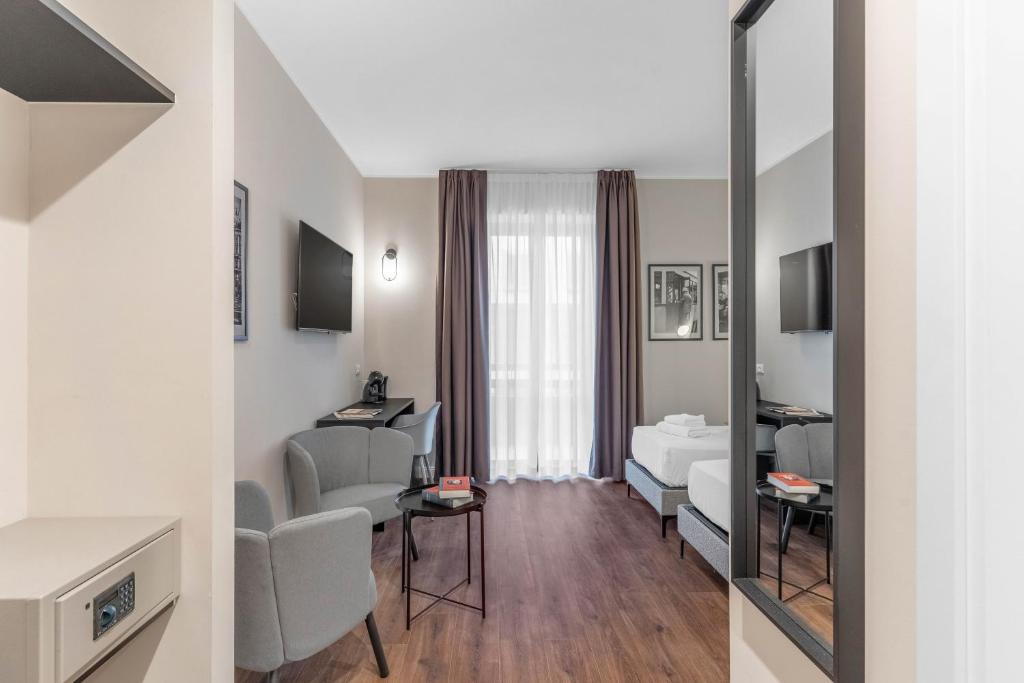 Torriani Suites Foresteria Lombarda - Resim 13