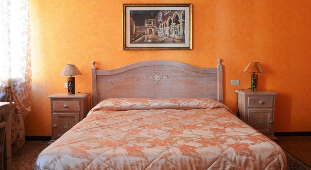 Best Holidays Venice - Double Room With Shared Bathroom