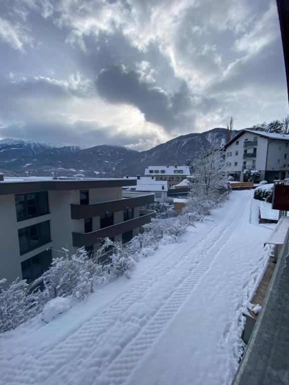 Pogled na planinu ili pogled na planinu iz apartmana