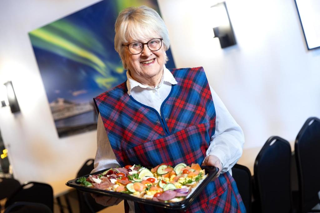 Jídlo v hostelu nebo okolí