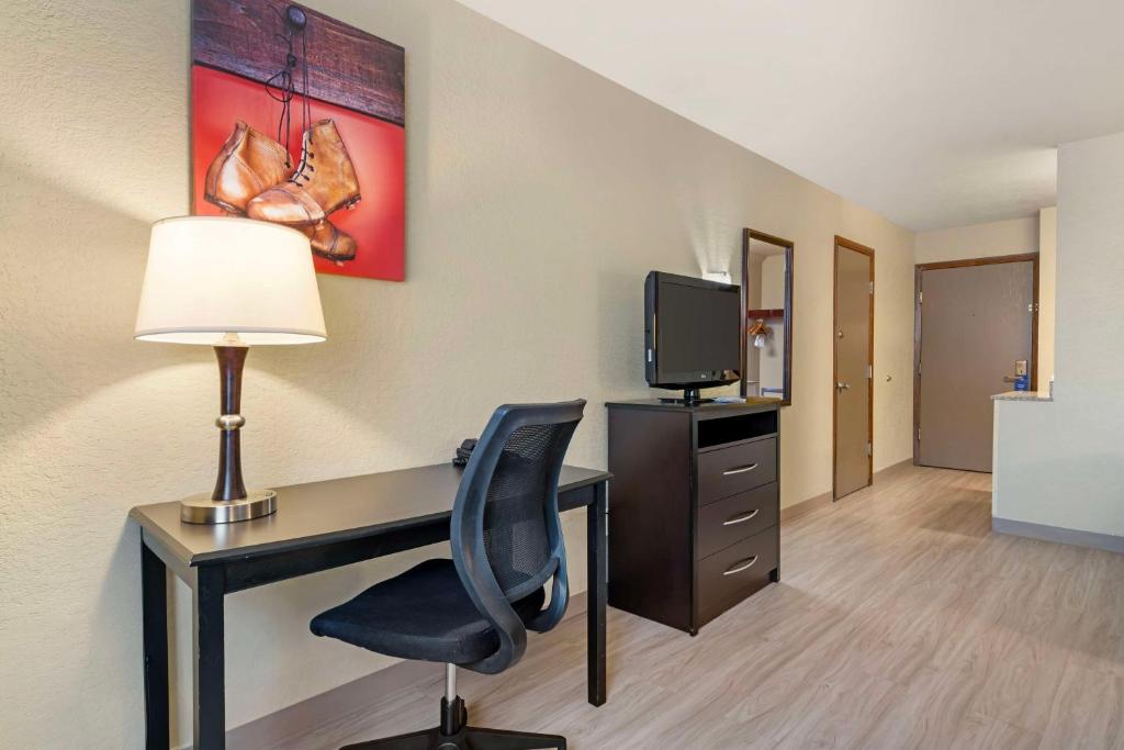 Best Western Green Bay Inn and Conference Center photo