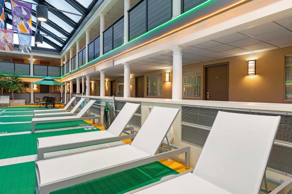 Best Western Green Bay Inn and Conference Center photo