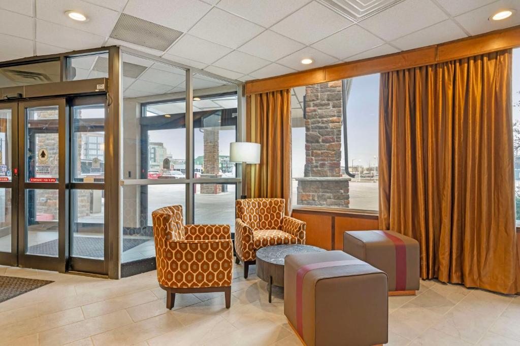 Best Western Green Bay Inn and Conference Center photo