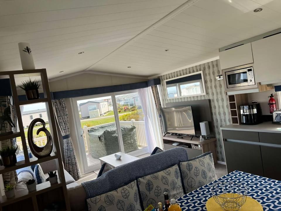 Gallery image of Razorbill View in Reighton
