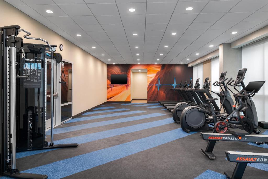 Fitness centrum a/nebo fitness zařízení v ubytování Home2 Suites By Hilton Phoenix Midtown