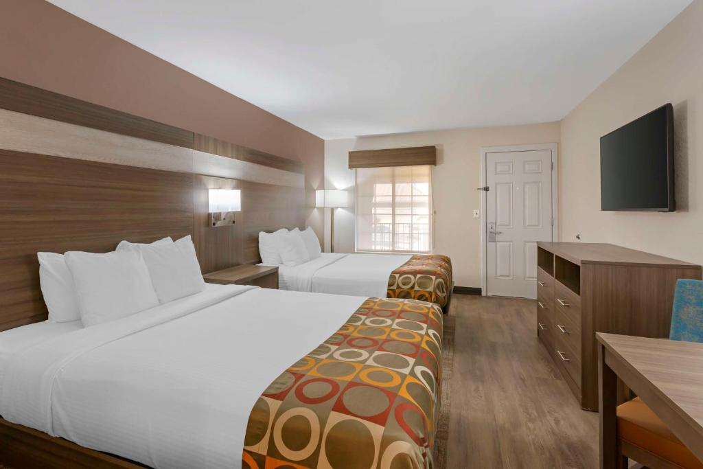 Best Western Desert Inn - Habitación Queen Con Dos Camas Queen