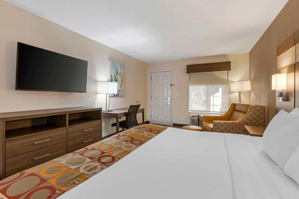 Best Western Desert Inn - Habitación Con Cama Extragrande - No Fumadores
