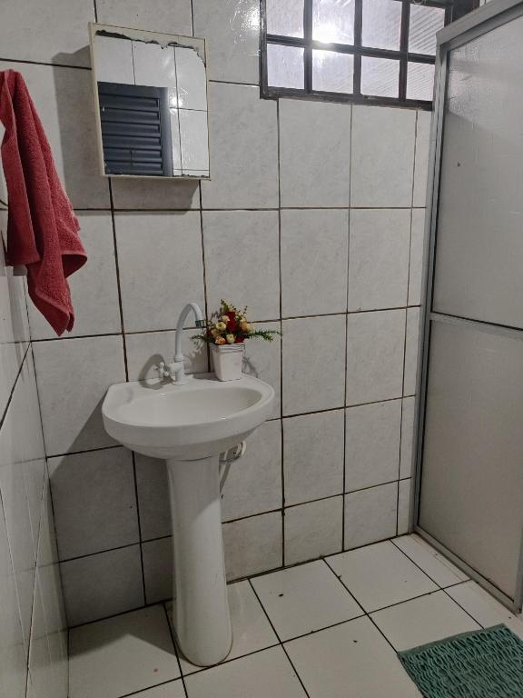 Koupelna v ubytování Quarto canto dos pássaros