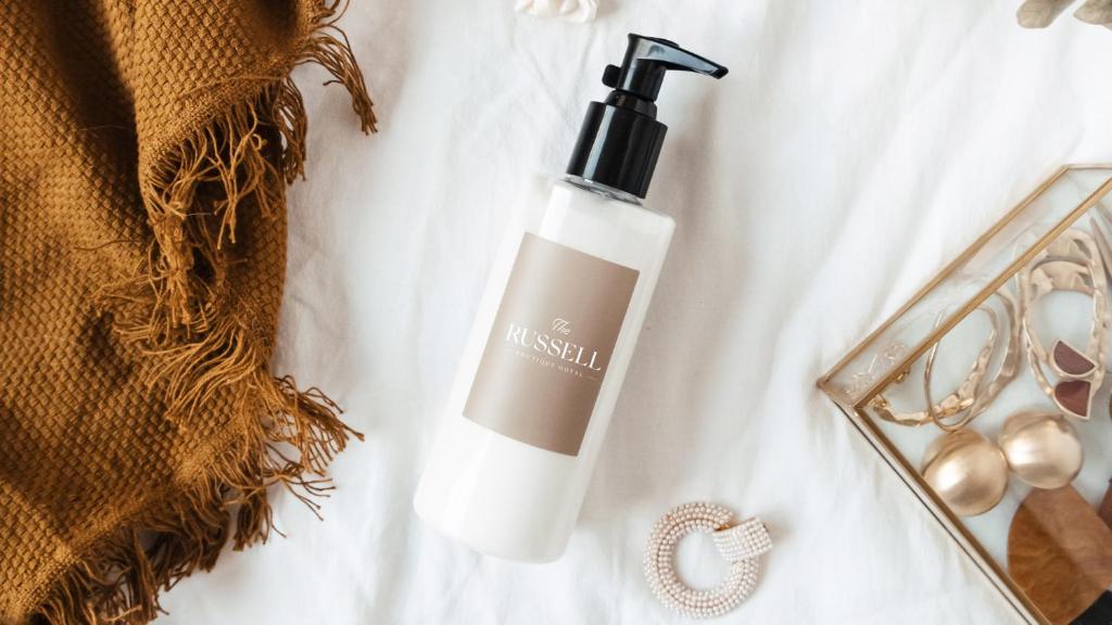 The Russell Boutique Hotel - Resim 20