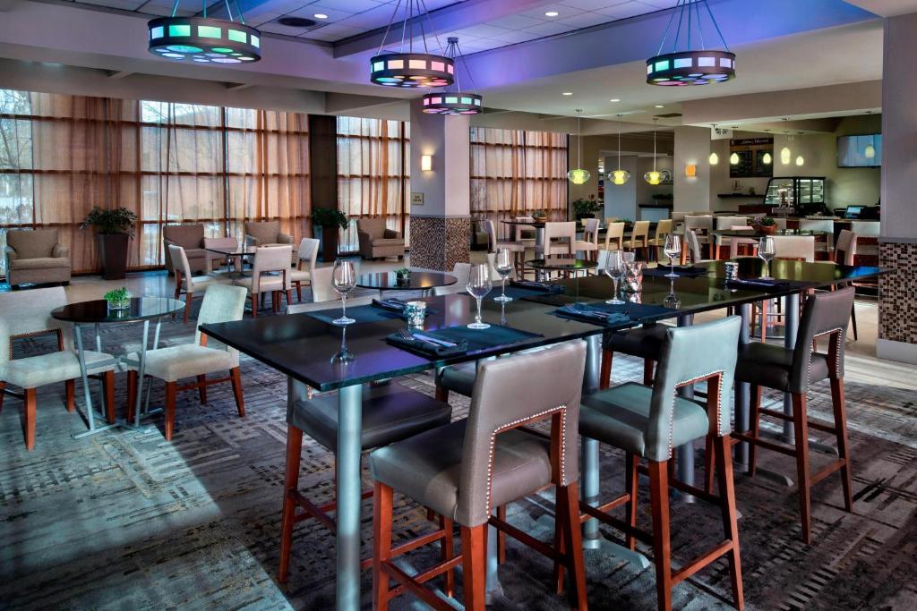 Restaurace v ubytování Marriott Albany