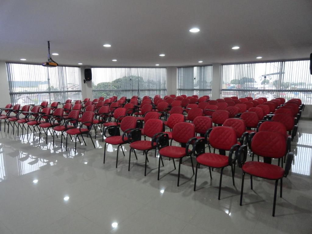  Di Napoli Plaza Hotel