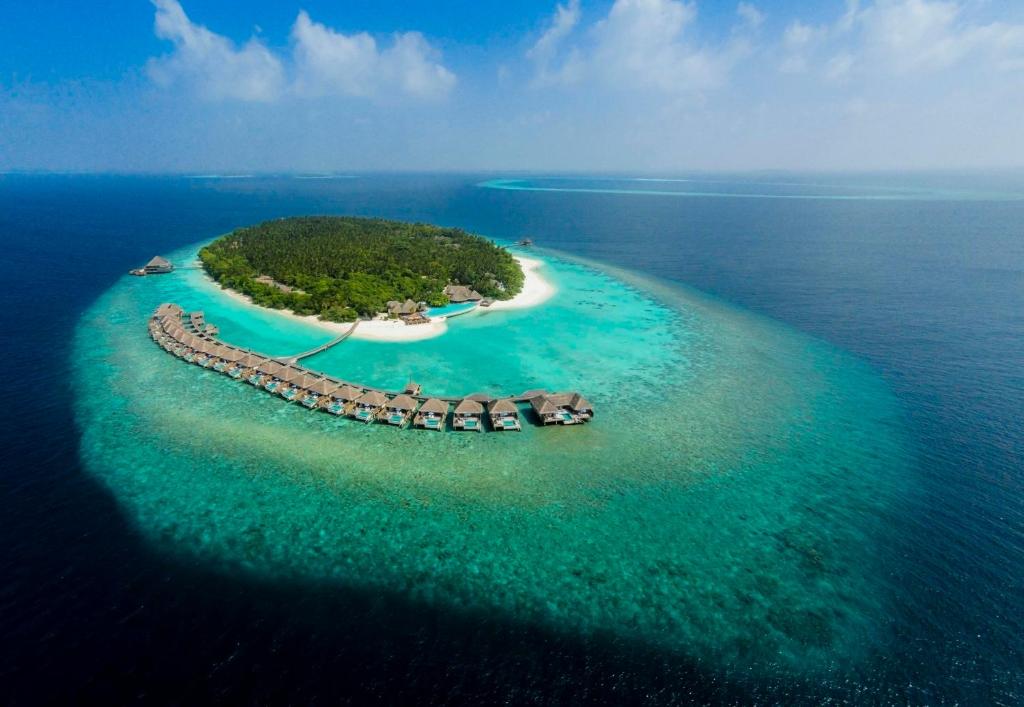 Dusit Thani Maldives - Mudhdhoo Island, Baa Atoll - View 2