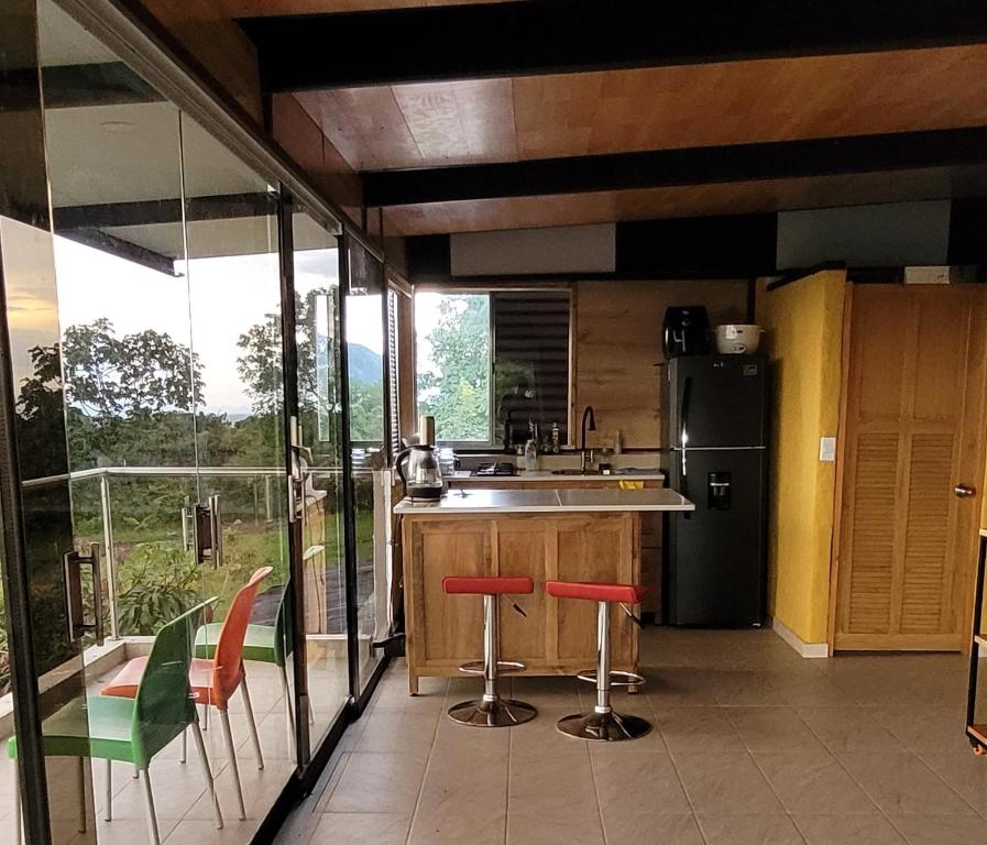 Kuchyň nebo kuchyňský kout v ubytování Finca Termópilas Rivera Huila RNT-92367