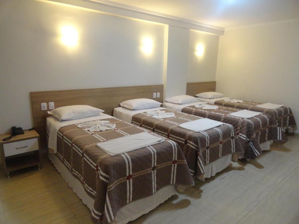  Di Napoli Plaza Hotel