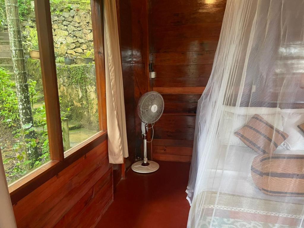 Nine Arch Jungle Inn - 5