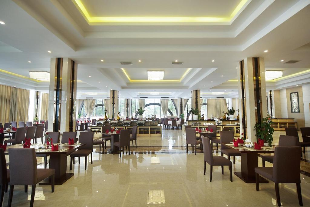 Restaurace v ubytování Muong Thanh Grand Quang Nam