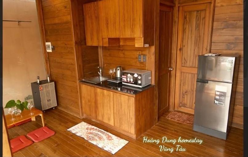 Kuchyň nebo kuchyňský kout v ubytování Hoàng Dung homestay- Vũng Tàu