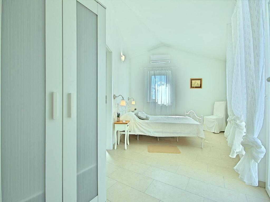 Fotografia z galérie ubytovania Peaceful Villa in Sveti Lovrec with Swimming Pool v destinácii Sveti Lovreč Pazenatički