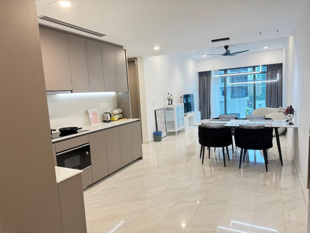 Kuchyň nebo kuchyňský kout v ubytování Night Home At Eaton Residences KLCC