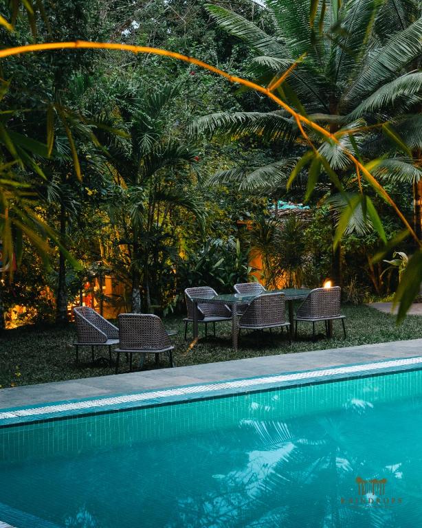 Bazén v ubytování Raindrops Resorts Wayanad nebo v jeho okolí