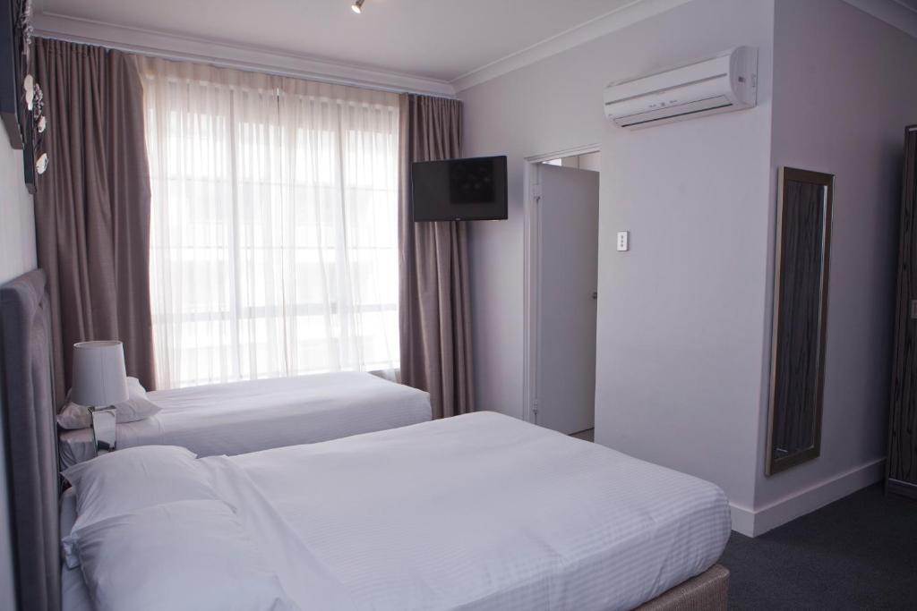 Savoy Double Bay Hotel - Resim 12