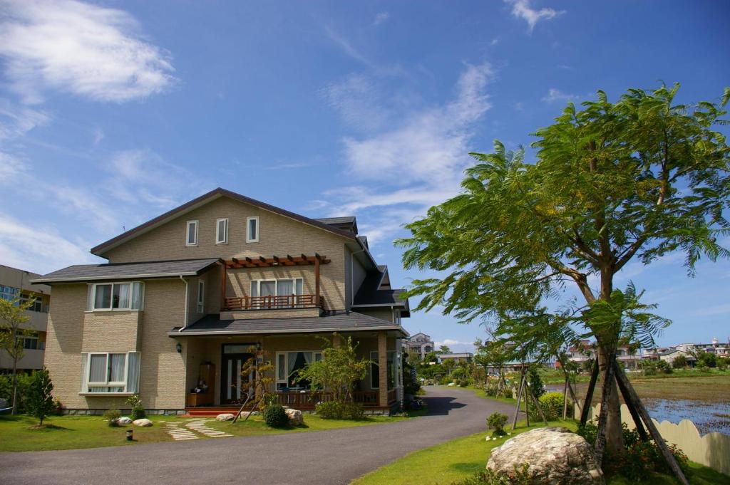 The building in which the homestay is located