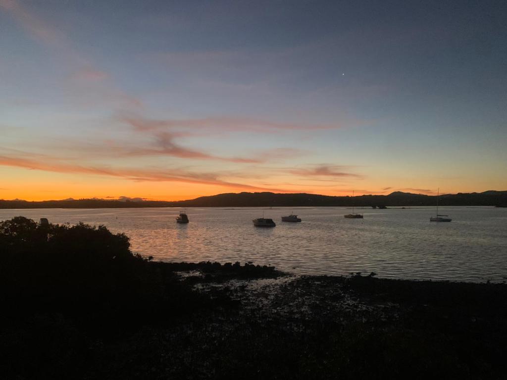 Seaview House Unit 2A - Resim 14