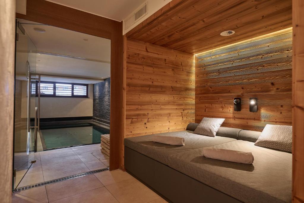 Una cama o camas en una habitación de Haldenhof