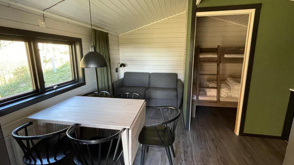 Postel nebo postele na pokoji v ubytování Mellbystrands Camping