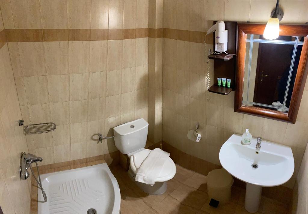 Ξενώνας Ρόδον - 19