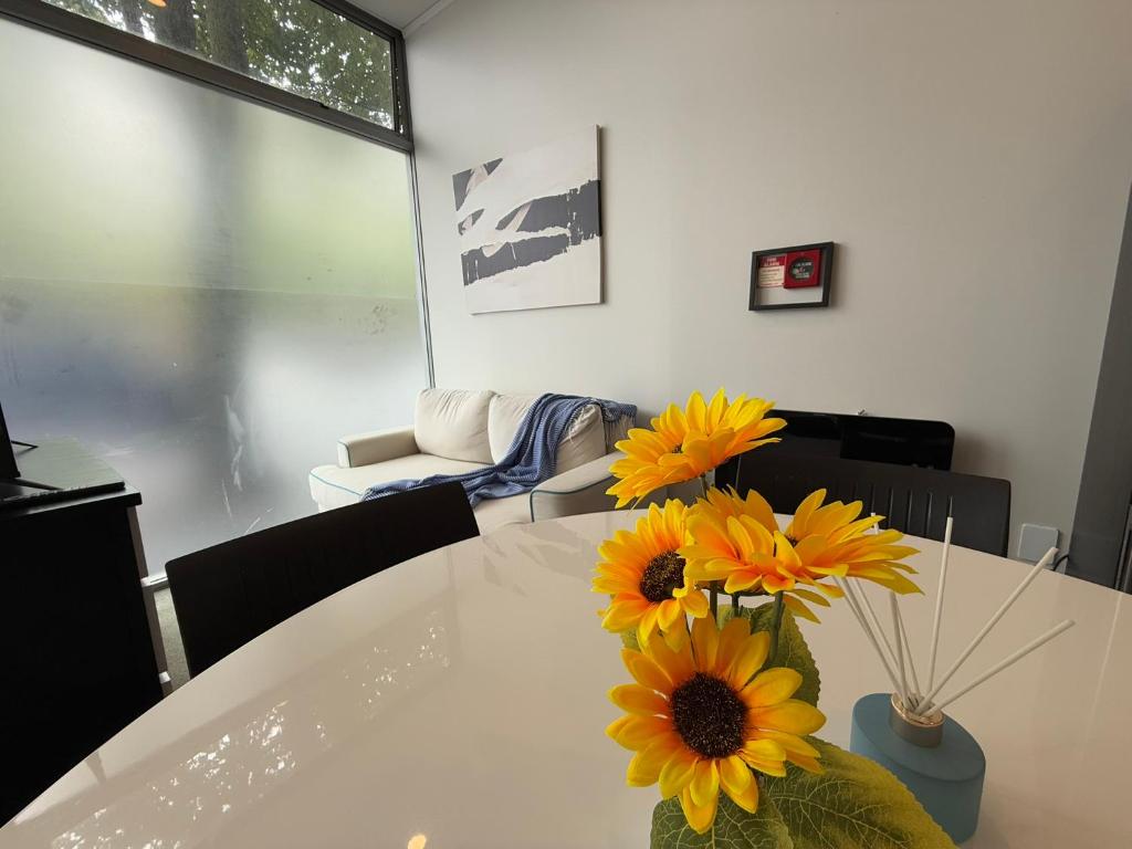 Sky Stars 2B1B family home with in AKL CBD with free parking - Resim 9
