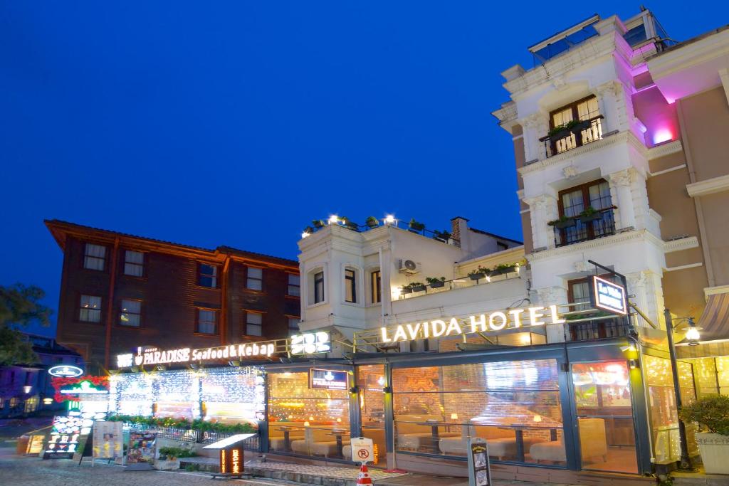 The building in which a szállodákat is located