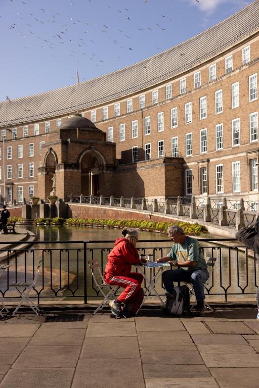 Hosté ubytování Moxy Bristol
