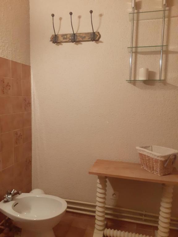 Koupelna v ubytování Hameau des Granges