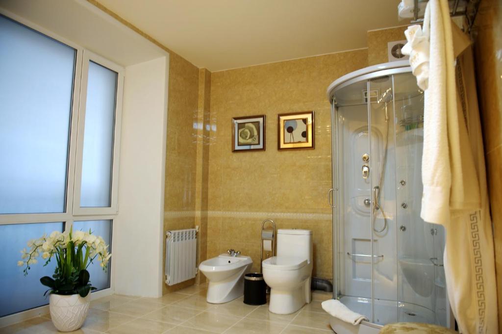 Tobol Hotel - Suite Met één Slaapkamer