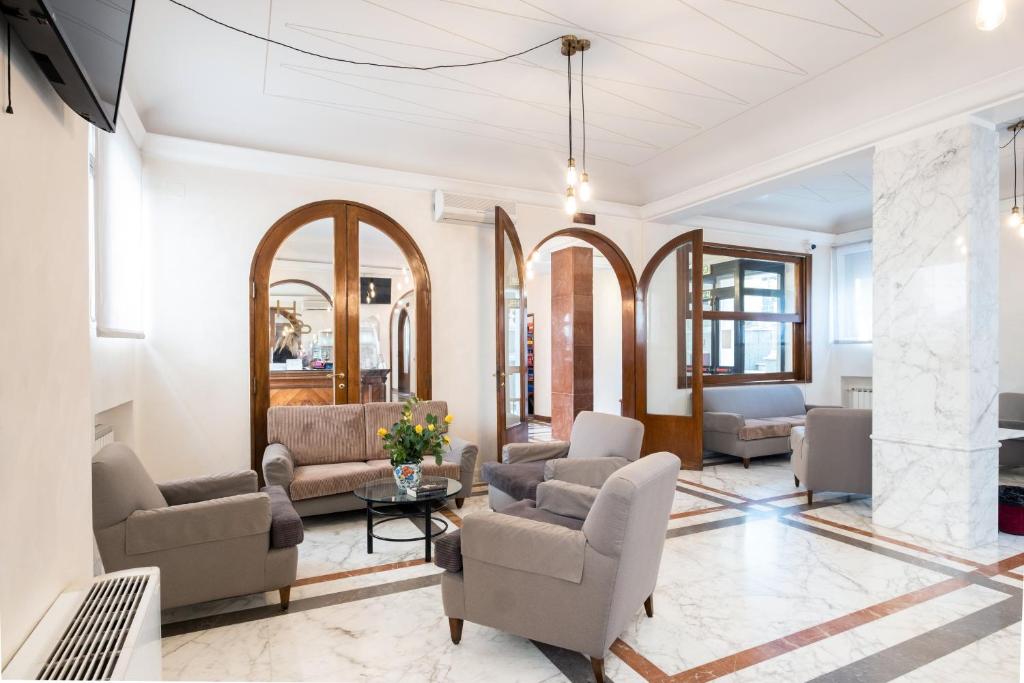 A seating area at Hotel Santa Prisca