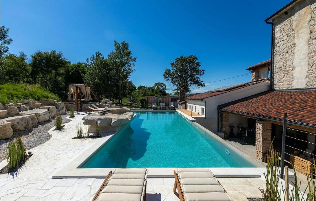 Swimmingpoolen hos eller tæt på Villa Blazeni Miroslav Bulesic