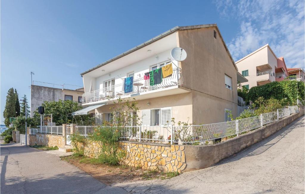 Budova, v ktorej sa apartmán nachádza