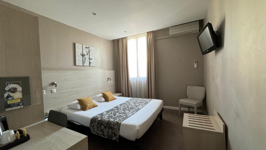 Hôtel Helvétique - Resim 36