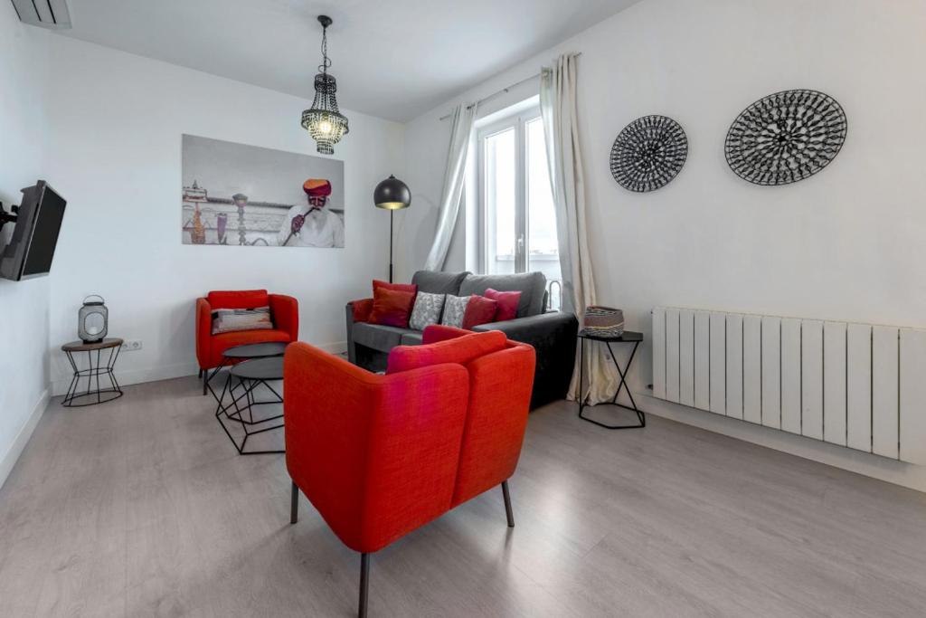 Modern Refurbished - 3Bedrooms 2Bathrooms - Goya
