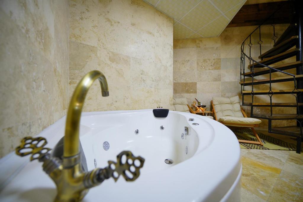 Balloon Cave Hotel - 5