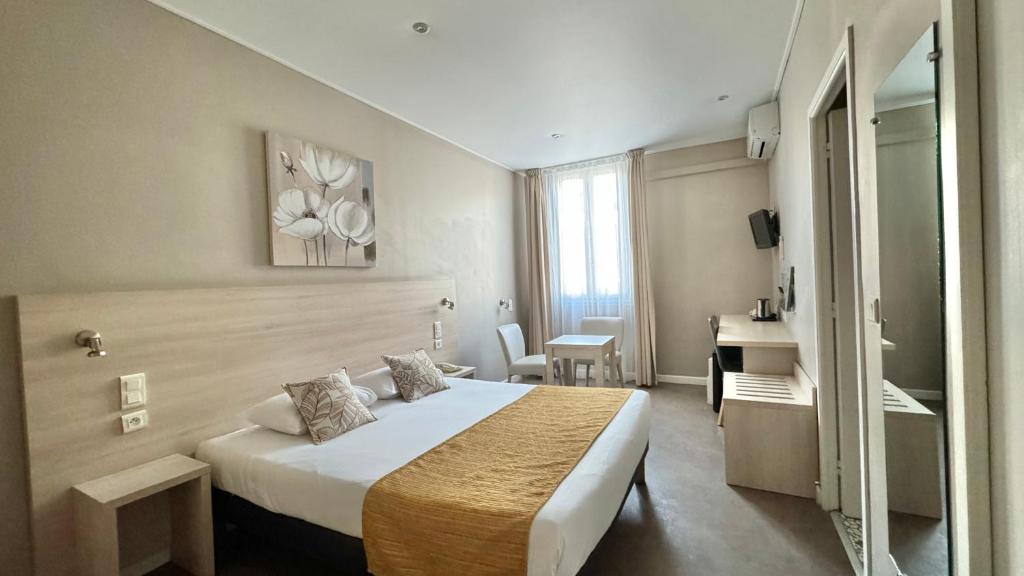 Hôtel Helvétique - Resim 25