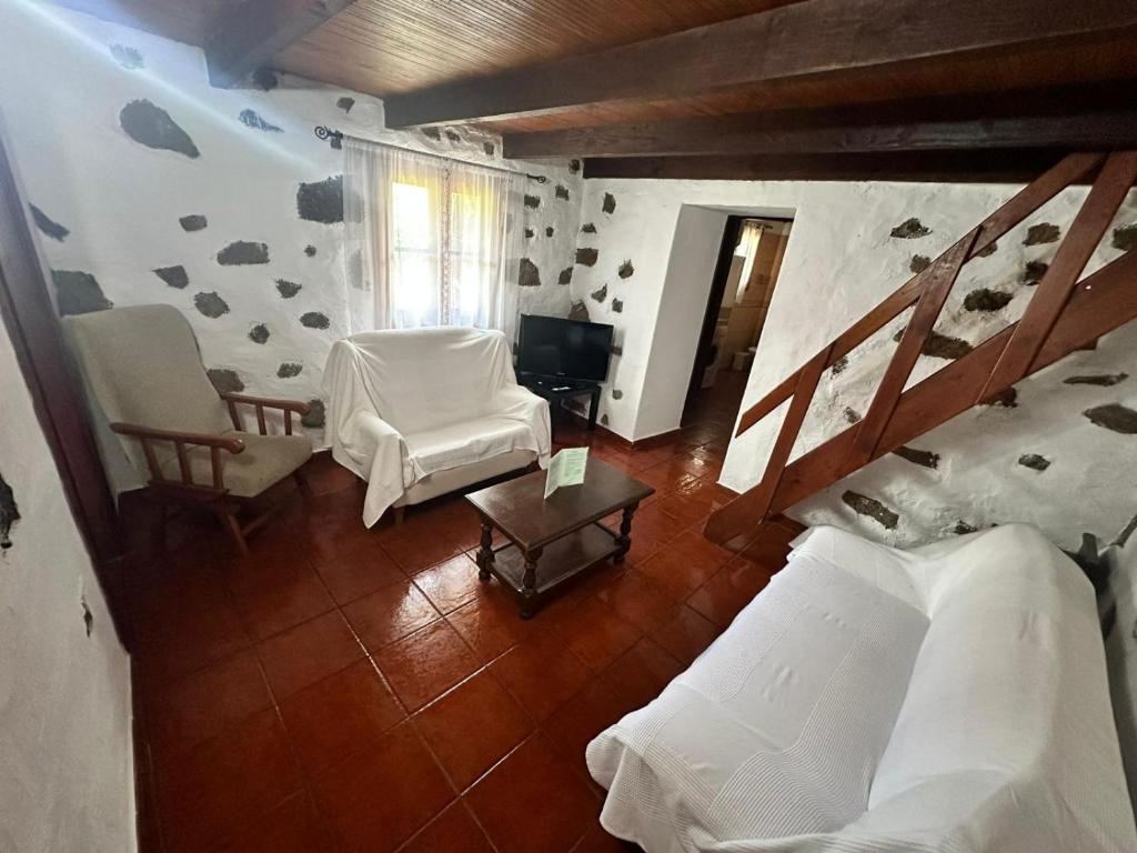 Postel nebo postele na pokoji v ubytování Casa Rural Higuera Morales