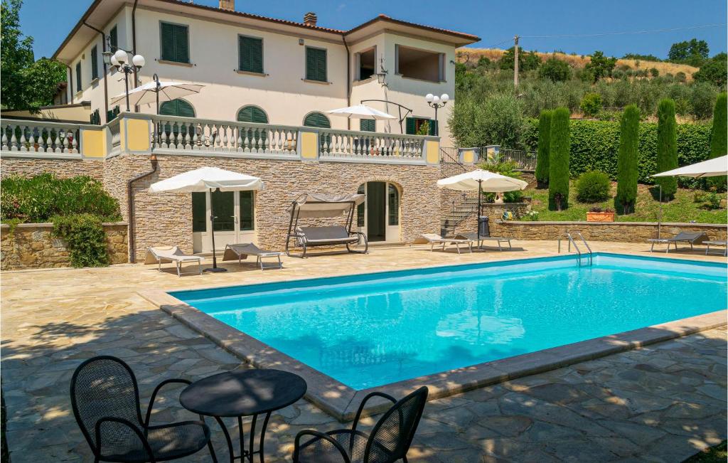 The swimming pool at or close to Beautiful Home In Castiglion Fiorentino
