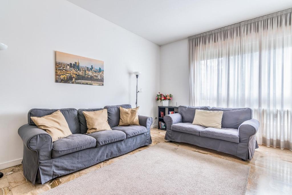 Milano - Brand New 4 PAX Life & The City Giulio Cesare 5
