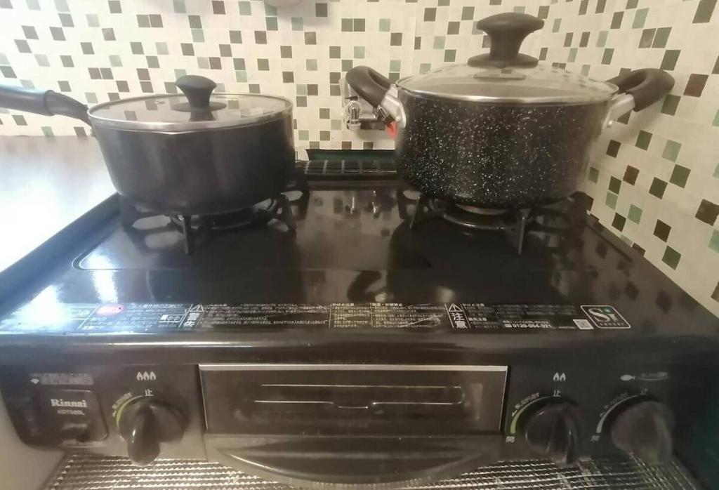 Kuchyň nebo kuchyňský kout v ubytování 憩の家丸々貸し
